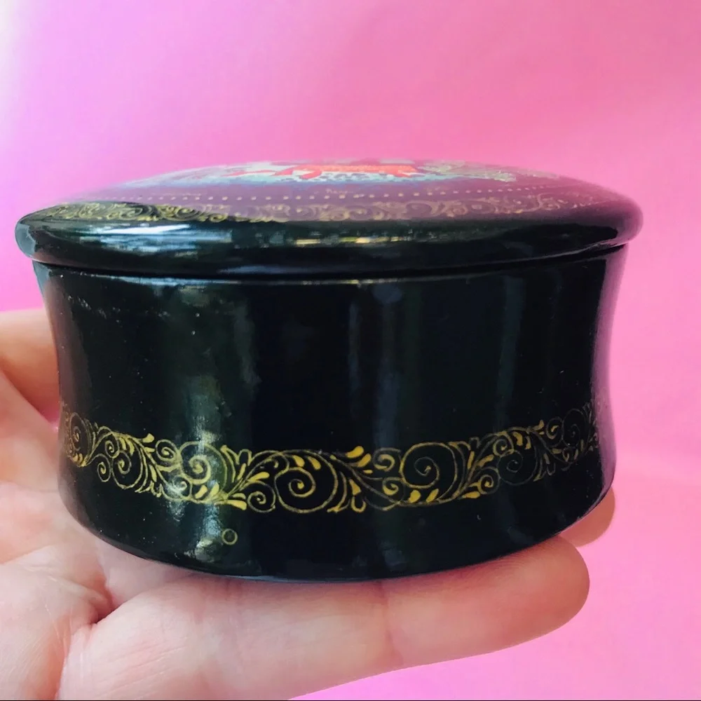 Vintage Palekh handmade and painted jewelry box